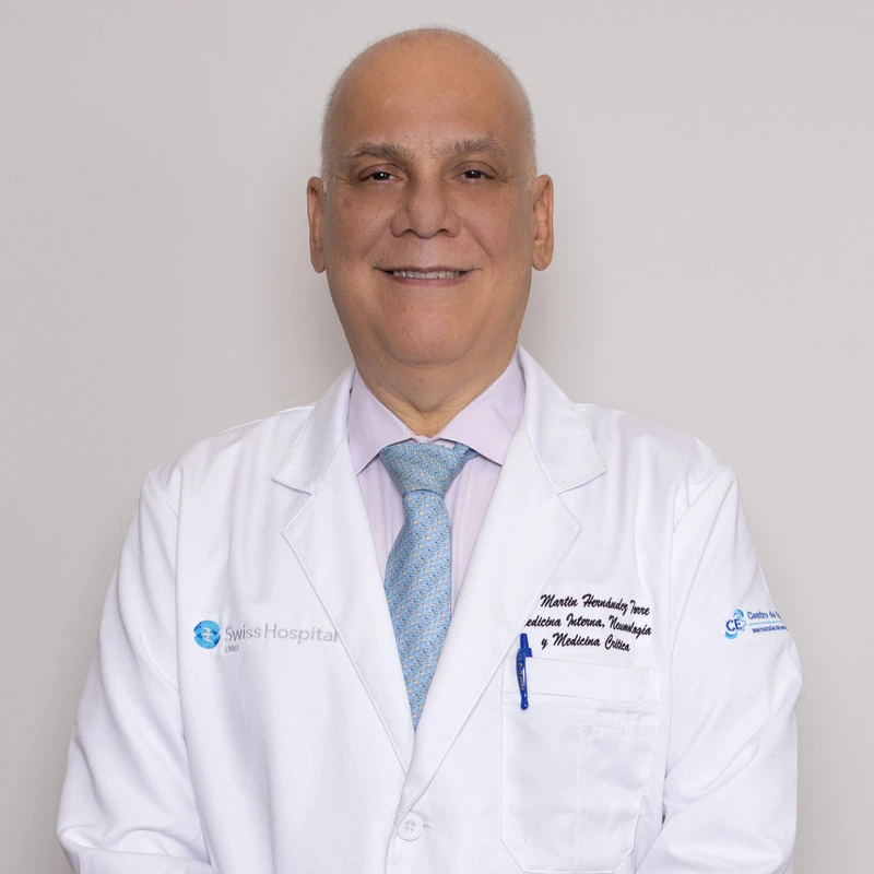 Dr. Martín Hernández Torre, fundador de Centro de Excelencia